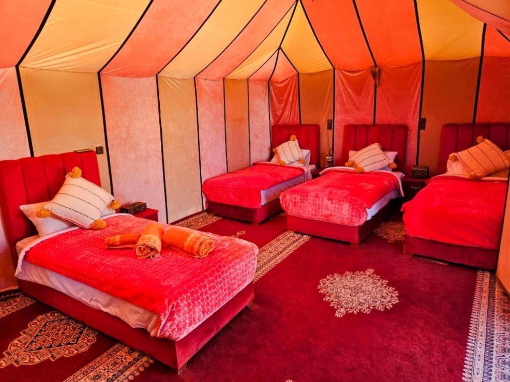 ホテル Sahara Safari Camp メルズーガ エクステリア 写真
